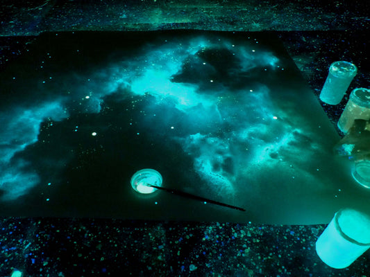 glow in the dark nebula